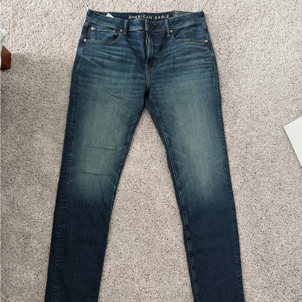 American Eagle Outfitters Men’s Faded Dark Blue Slim Jeans
